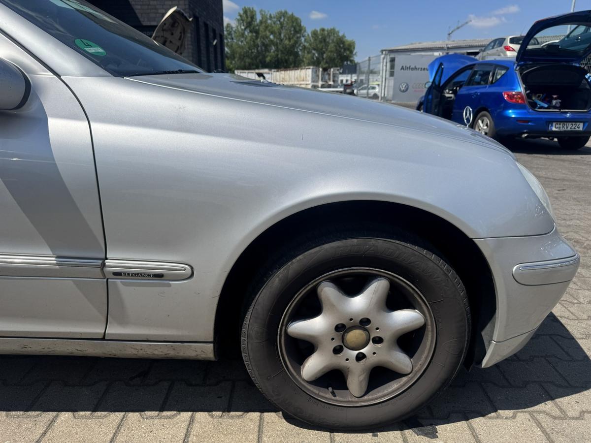Mercedes C Klasse W203 original Kotfl&uuml;gel vorn rechts Elegance 744 Brillantsilber Bj.2001